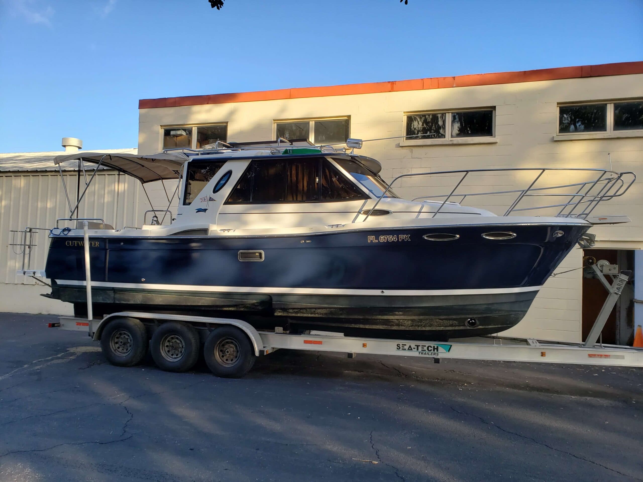 Custom boat graphics marine graphics by Auto Trim Design Bradenton