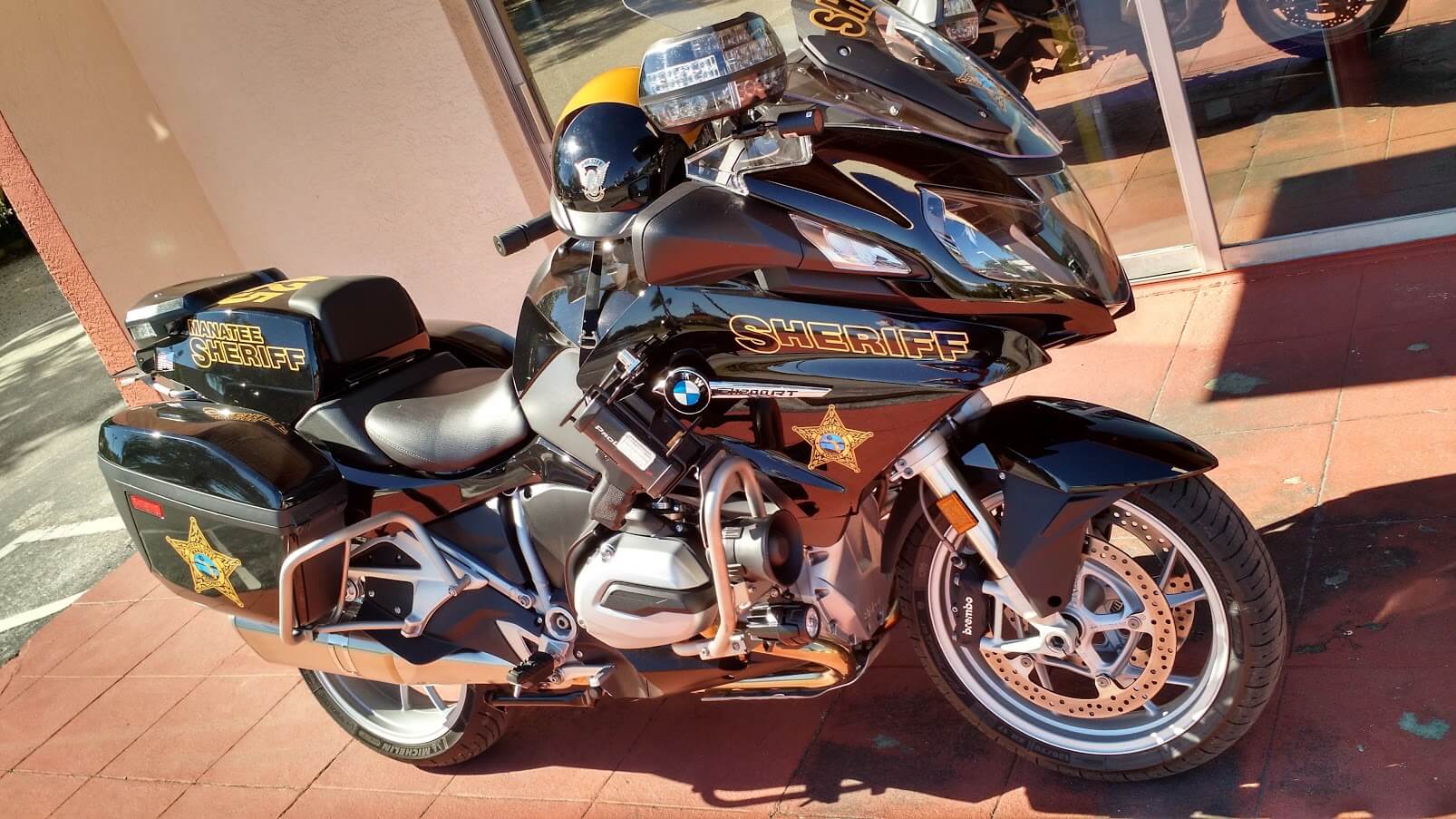 Custom motorcycle graphics by ATD Suncoast