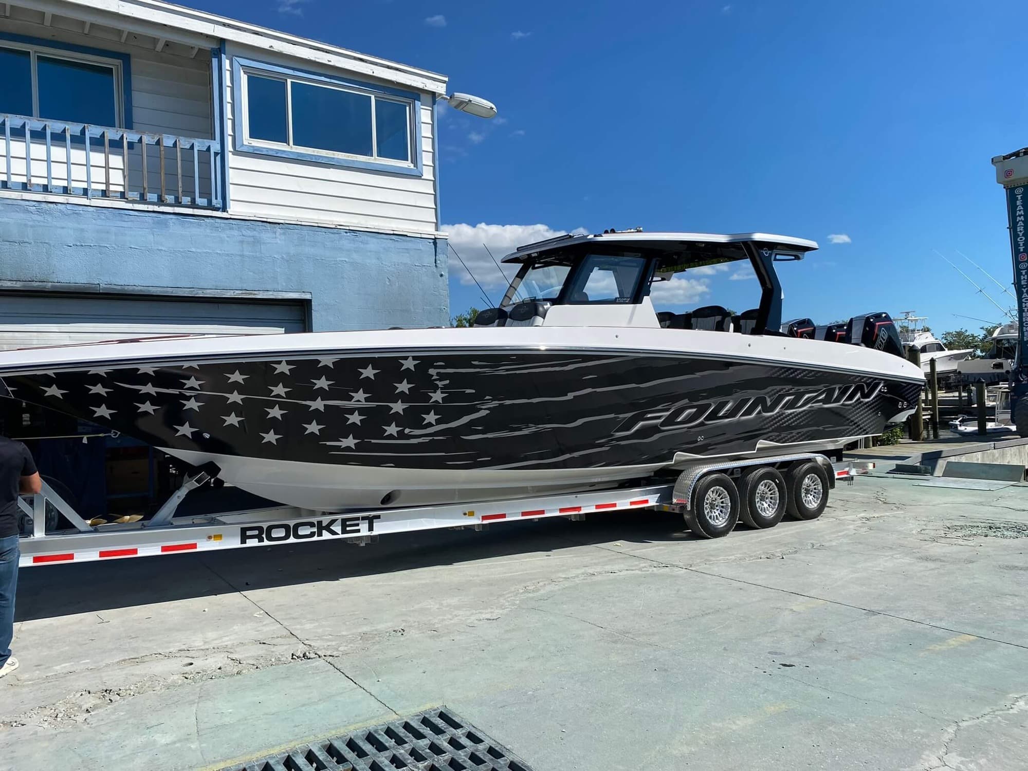 Fountain boat with American flag wrap by Auto Trim Design