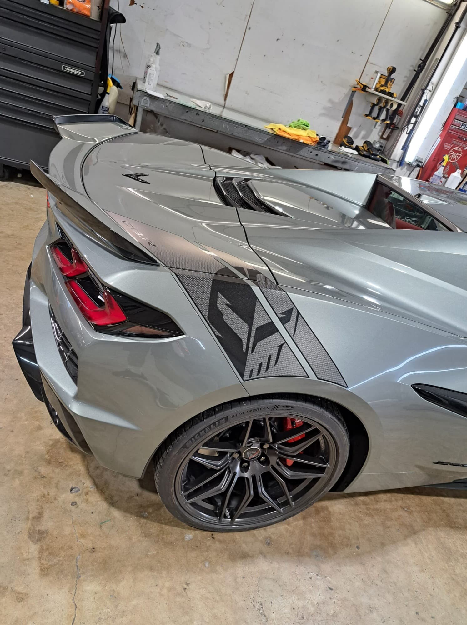 Corvette C8 rear quarter panel graphics by ATD Suncoast